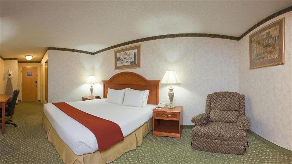 Holiday Inn Express Hotel & Suites Grove City, An Ihg Hotel Bagian luar foto